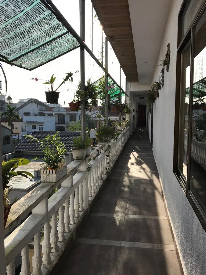 Sunny A Hotel Hue Exterior photo