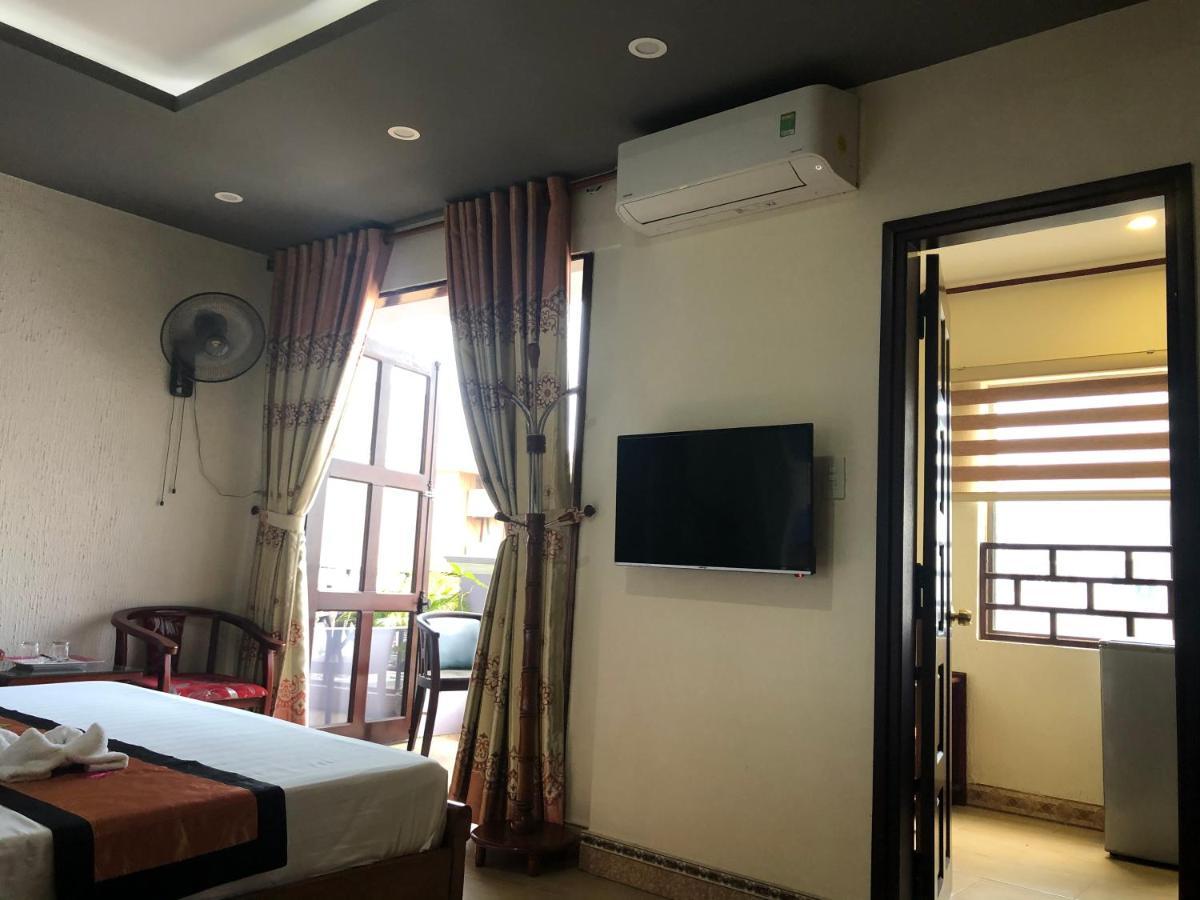 Sunny A Hotel Hue Exterior photo